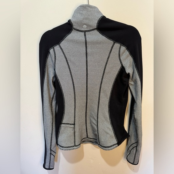 Lululemon Run U Turn Reversible Mini Check Pique Black White Size 8 - Picture 11 of 12